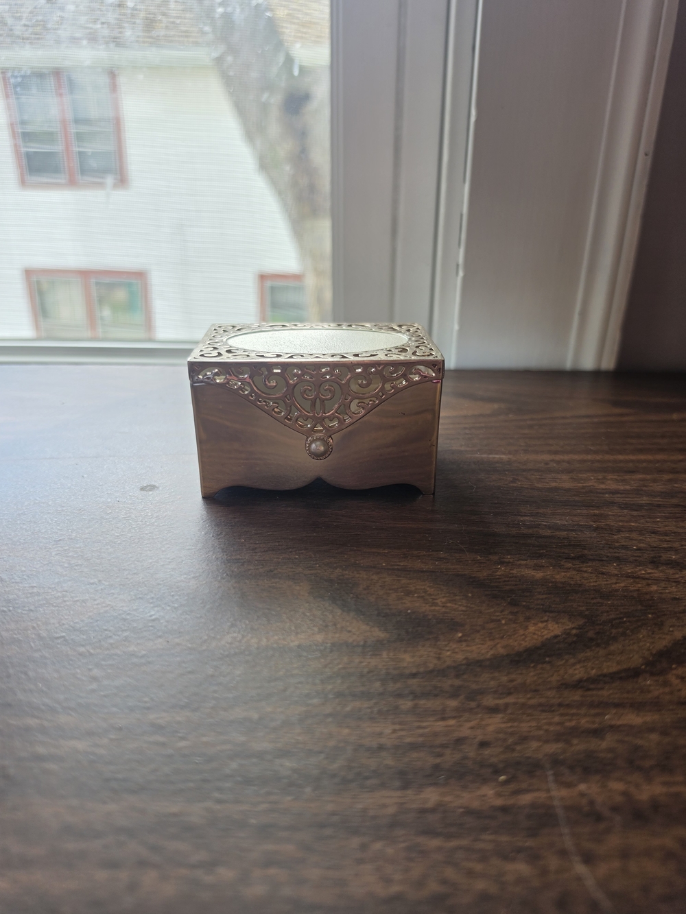 Vintage-Style Silver Jewelry Box - Decorative Trinket Organizer